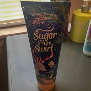 Bath & Body- Sugar Plum Swirl